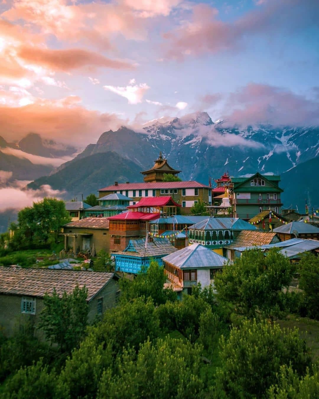9 Days Summer Spiti Valley Bike Road Trip with Chandratal Lake Group Trip